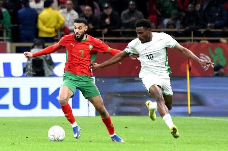 Noussair Mazraoui, le stratège discret : Un rôle clé pour les Lions de l&rsquo;Atlas en finale de la CAN 2026