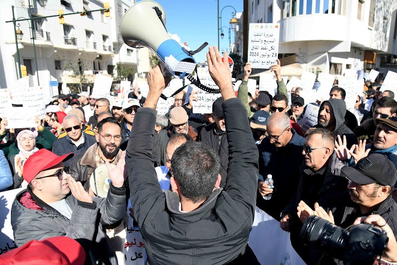 Apaisement au Maroc : Les syndicats de la santé suspendent leurs actions suite aux promesses du Ministre Tahraoui