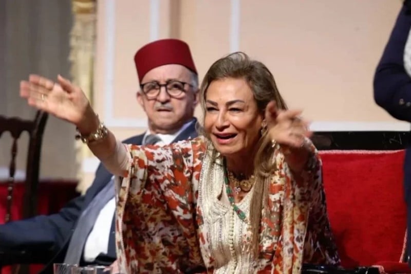 L&rsquo;Héritage Théâtral Marocain Revitalisé : La Redécouverte de la Comédie Jar wa Majrour sur Scène