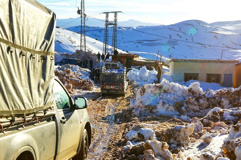 Solidarité en Montagne : Le Soutien aux Populations Montagnardes Isolées Face aux Rigueurs Hivernales