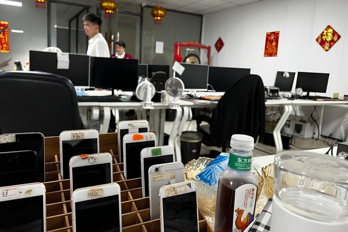 Escroqueries en ligne : un système mondial de traite humaine dévoilé