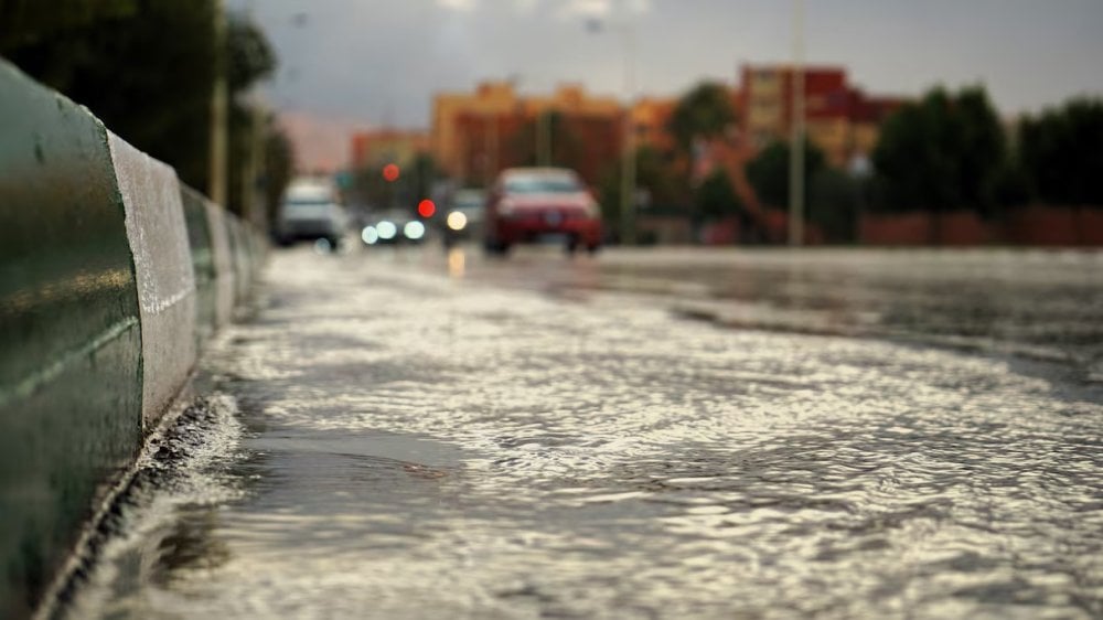 Météo instable : averses et neige persistent jusqu&rsquo;à la semaine prochaine