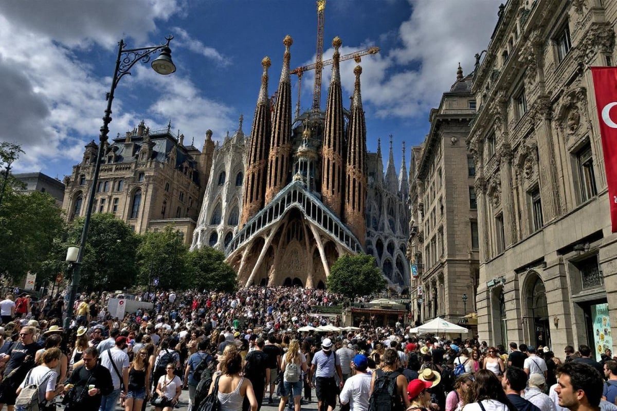La Sagrada Familia de Barcelone atteint un record de fréquentation en 2025