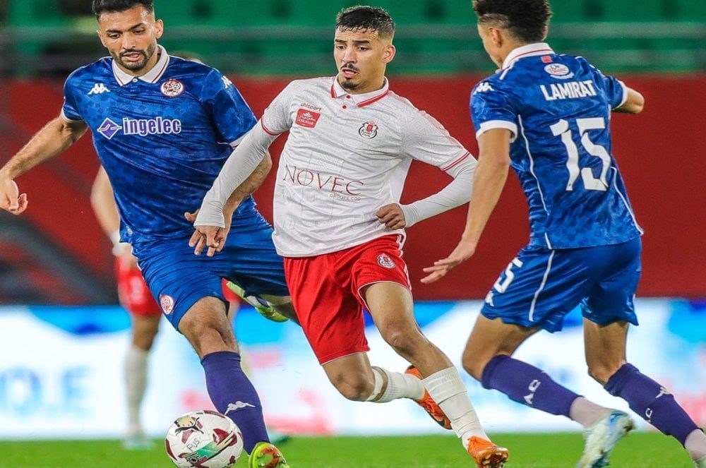 Botola D1 : le Wydad stagne sous Carteron, l&rsquo;OCS domine l&rsquo;USYM