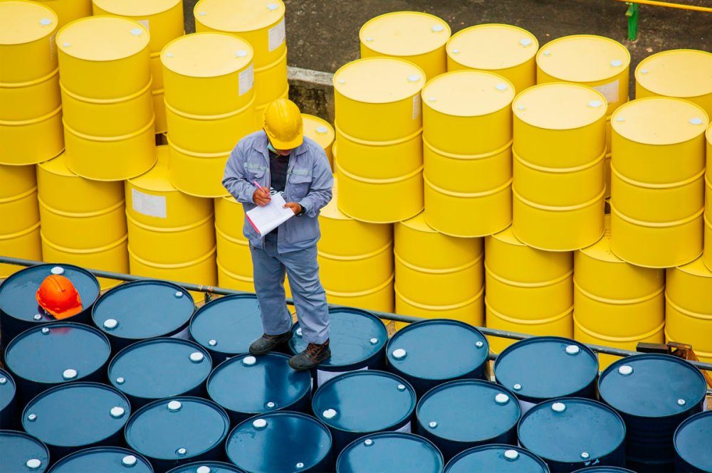 Tensions au Moyen-Orient : les cours du pétrole franchissent le seuil des 110 dollars