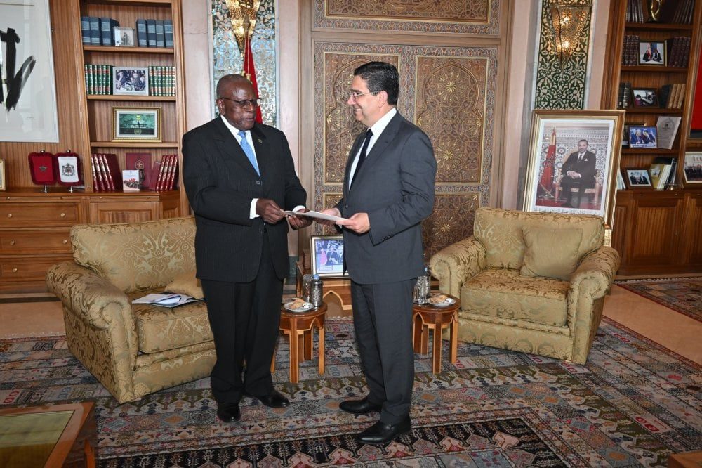 Le ministre des Affaires étrangères reçoit l&rsquo;envoyé spécial du président zambien