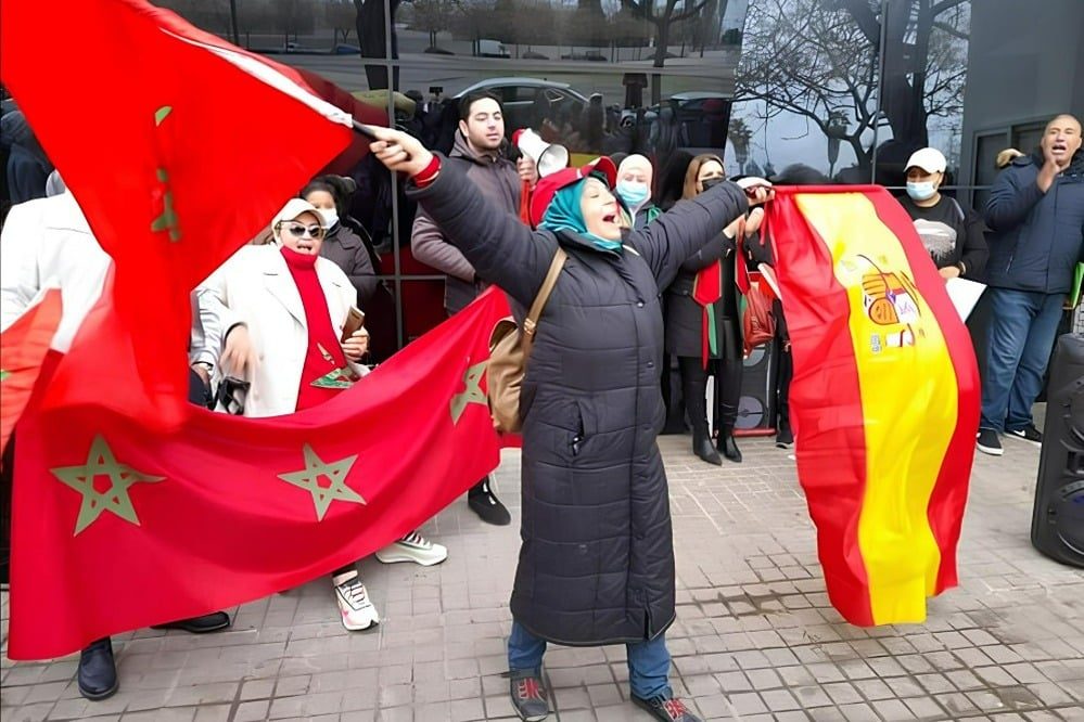Régularisation en Espagne : des milliers de Marocains entament leurs démarches consulaires