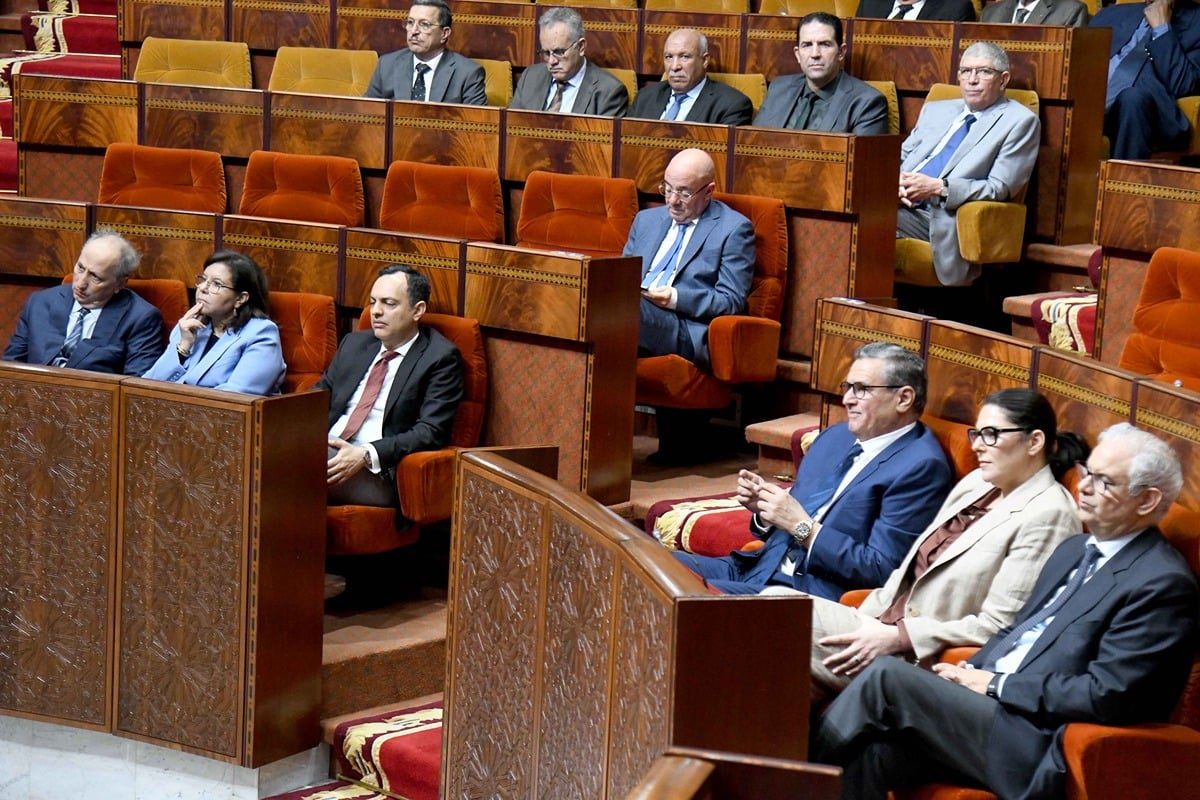 Bilan gouvernemental : l&rsquo;opposition marocaine critique la méthode et relativise les résultats