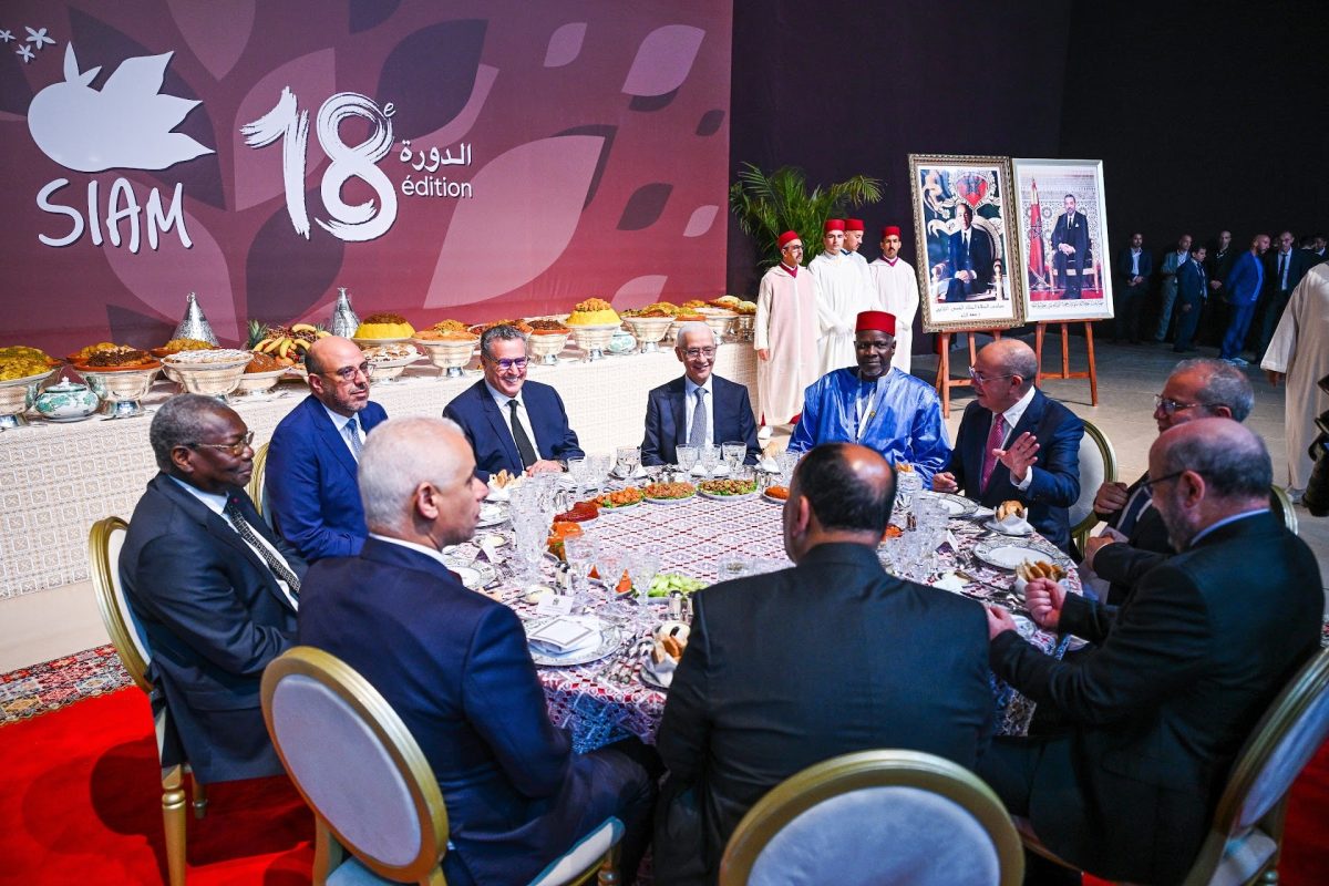 Dîner royal au SIAM 2025 : hommage aux acteurs agricoles à Meknès