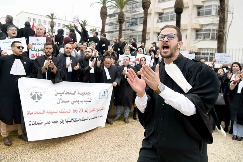 Tensions au Parlement marocain autour de l’interdiction des protestations d’avocats dans les tribunaux