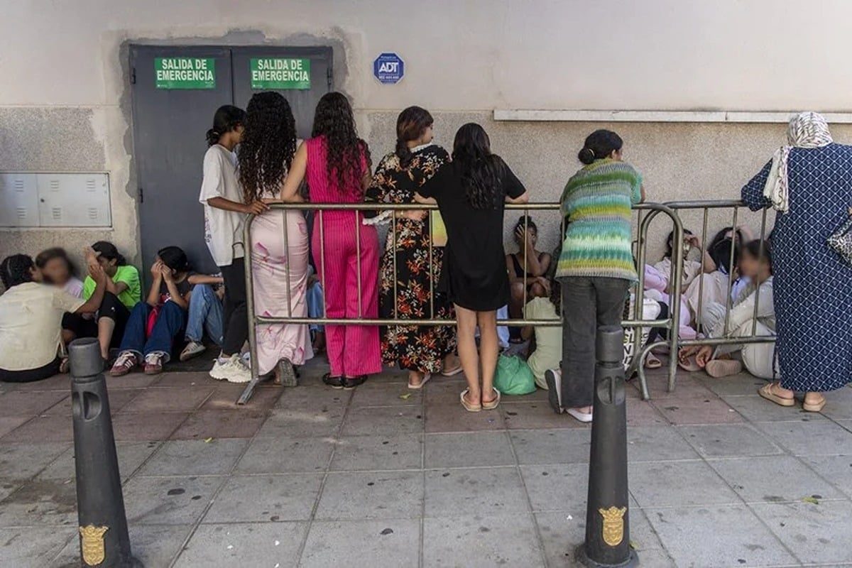 L&rsquo;Espagne entame la répartition des mineurs marocains de Sebta, Rabat insiste sur leur retour